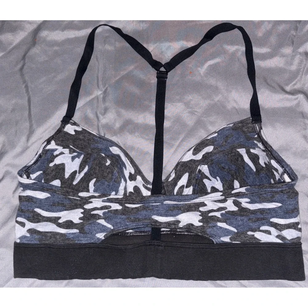 Colsie gray camo